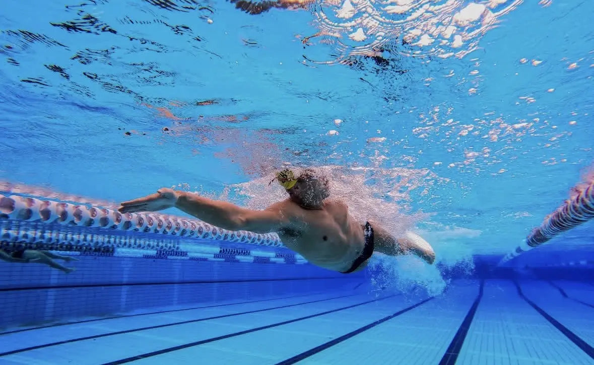 Personalised coaching + paddles for the cost of your first month Black Line Swim